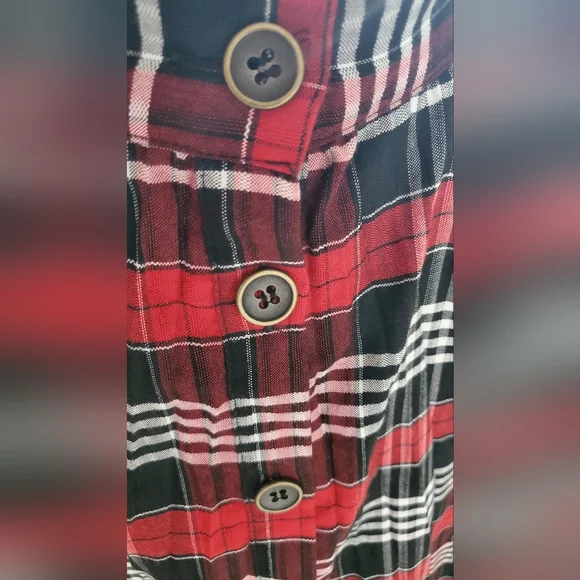 Zara Plaid A-Line Skirt Sz Medium in Red and Black Holiday Flowy - Picture 3 of 5
